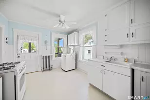 27 Park Ave, Enfield, CT 06082 - Photo 15