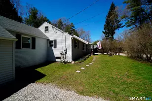4 Breaults Landing Rd, Thompson, CT 06277 - Photo 3