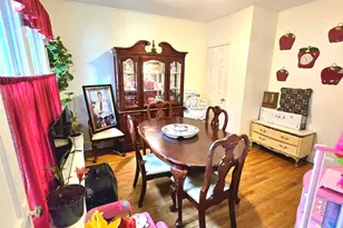 210 Hillside Ave, Hartford, CT 06106 - Photo 15
