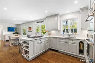 12 Norholt Dr, New Canaan, CT 06840 - Photo 9