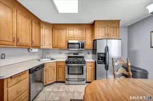485 High St, New Britain, CT 06053 - Photo 5