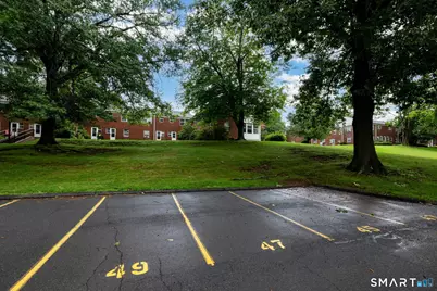 47 Arnold Way #47, West Hartford, CT 06119 - Photo 23