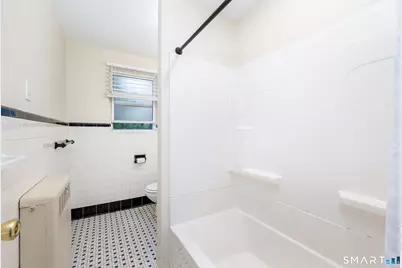 47 Arnold Way #47, West Hartford, CT 06119 - Photo 15