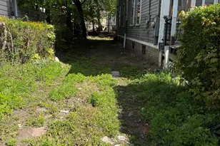 339 Pearl St, Bridgeport, CT 06608 - Photo 1