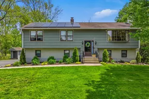 128 Spring Rd, North Haven, CT 06473 - Photo 1