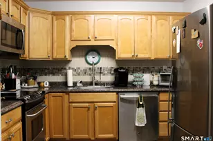 1101 Cromwell Hills Dr, Cromwell, CT 06416 - Photo 3