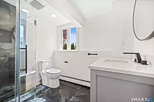 53 W Hill Cir, Stamford, CT 06902 - Photo 29