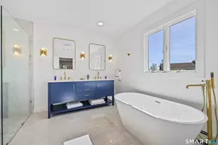 53 W Hill Cir, Stamford, CT 06902 - Photo 21