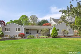 53 W Hill Cir, Stamford, CT 06902 - Photo 7