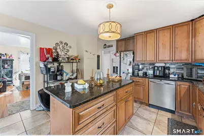 59 Raymond Street, New London, CT 06320 - Photo 5