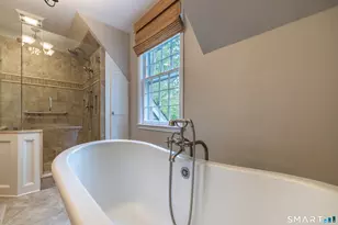 86 Blueberry Ln, Shelton, CT 06484 - Photo 23