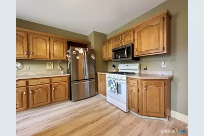 47 Bigelow Street, Manchester, CT 06040 - Photo 11