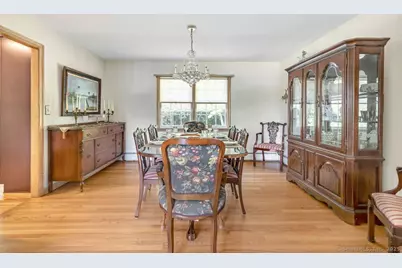 484 New England Lane, Orange, CT 06477 - Photo 11