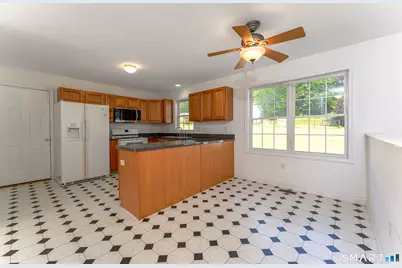 20 Walt Drive, Meriden, CT 06450 - Photo 21