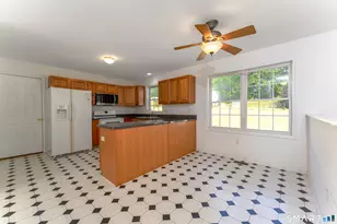20 Walt Dr, Meriden, CT 06450 - Photo 21