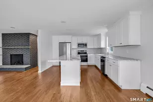 11 Carriage Dr, Shelton, CT 06484 - Photo 7