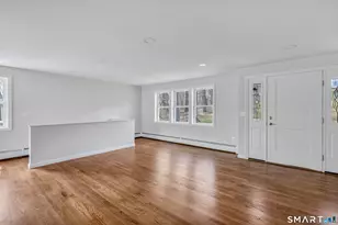 11 Carriage Dr, Shelton, CT 06484 - Photo 5