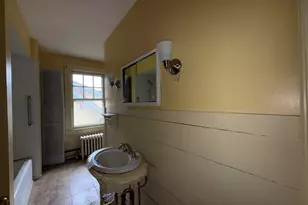 25 Spring St, Portland, CT 06480 - Photo 13