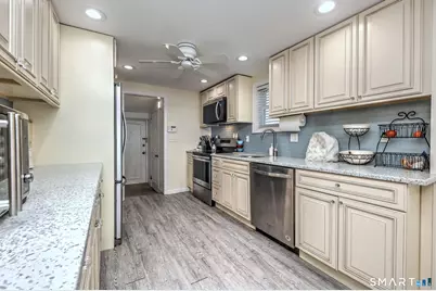 220 Broadway, Milford, CT 06460 - Photo 5