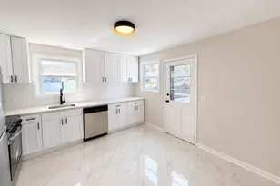 405 Wilcoxson Ave, Stratford, CT 06614 - Photo 1