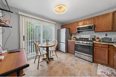 40 Foxon Hill Road #L47, New Haven, CT 06513 - Photo 7