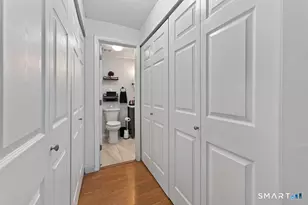 40 Foxon Hill Rd, New Haven, CT 06513 - Photo 11