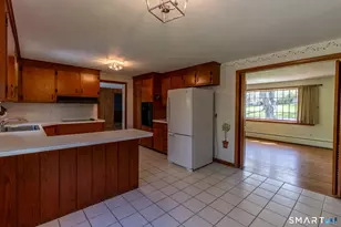 11 Hickory Ln, Farmington, CT 06032 - Photo 11