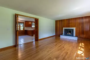 11 Hickory Ln, Farmington, CT 06032 - Photo 7