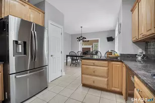 17 Carriage Ln, Woodbury, CT 06798 - Photo 11
