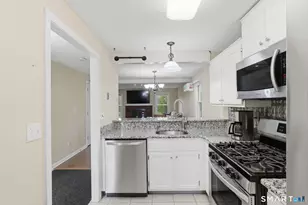 28 Chestnut Ct, Rocky Hill, CT 06067 - Photo 13