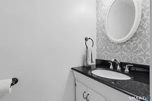 28 Chestnut Ct, Rocky Hill, CT 06067 - Photo 15