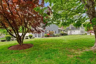 6 Nyselius Pl, Stamford, CT 06905 - Photo 3