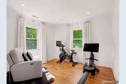 6 Nyselius Place, Stamford, CT 06905 - Photo 17