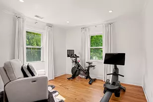 6 Nyselius Pl, Stamford, CT 06905 - Photo 17