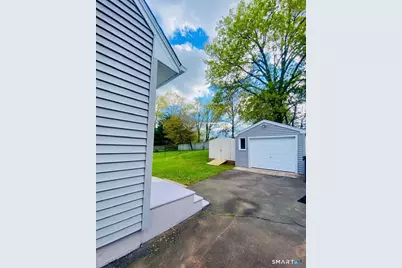 40 Kennedy Drive, New Britain, CT 06051 - Photo 21