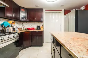 9 Ridge St, Waterbury, CT 06706 - Photo 9