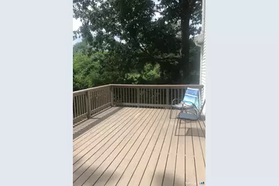 224 Anns Farm Road, Hamden, CT 06518 - Photo 15