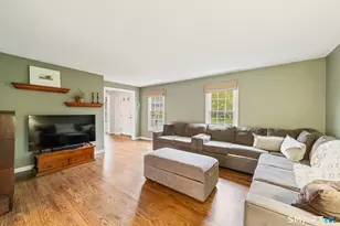 27 S Pond Cir, Cheshire, CT 06410 - Photo 3