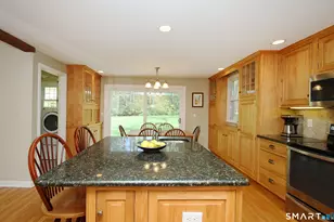 34 Hitchcock Ln, Avon, CT 06001 - Photo 15