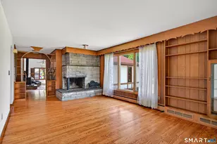 10 Horseshoe Dr, Danbury, CT 06811 - Photo 5