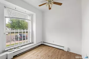 557 Glendale Ave, Bridgeport, CT 06606 - Photo 5