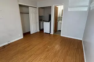 89-91 Jetland Pl, Bridgeport, CT 06605 - Photo 3