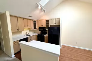 15 Pine Needle Dr, Shelton, CT 06484 - Photo 11