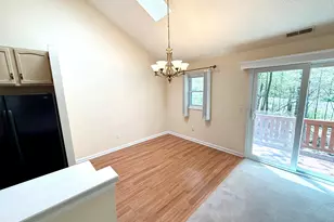 15 Pine Needle Dr, Shelton, CT 06484 - Photo 9