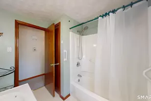 14 Carriage Dr, Enfield, CT 06082 - Photo 27