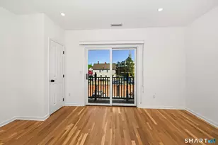 17 Dolsen Pl, Stamford, CT 06901 - Photo 17