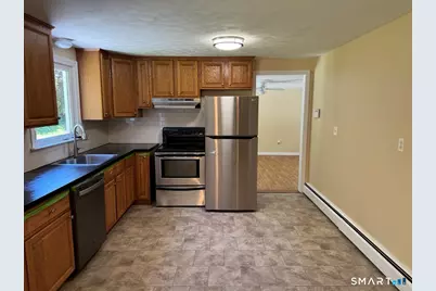 44 Saint James Avenue, Enfield, CT 06082 - Photo 9