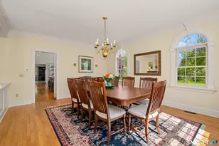 7 Jeremiah Sanford Rd, Redding, CT 06896 - Photo 9