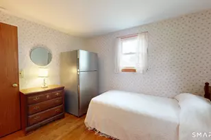 5 Pershing Rd, Windsor Locks, CT 06096 - Photo 17