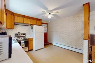 5 Pershing Rd, Windsor Locks, CT 06096 - Photo 5